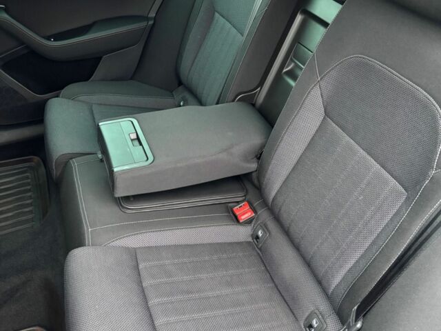 Червоний Шкода Суперб, об'ємом двигуна 2 л та пробігом 250 тис. км за 25000 $, фото 10 на Automoto.ua