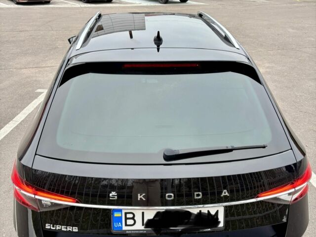 Червоний Шкода Суперб, об'ємом двигуна 2 л та пробігом 250 тис. км за 25000 $, фото 5 на Automoto.ua