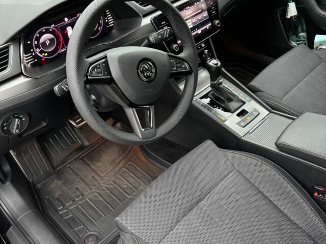 Червоний Шкода Суперб, об'ємом двигуна 2 л та пробігом 250 тис. км за 25000 $, фото 3 на Automoto.ua