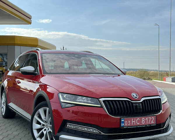 Красный Шкода Суперб, объемом двигателя 2 л и пробегом 253 тыс. км за 21500 $, фото 1 на Automoto.ua