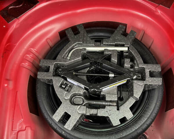 Красный Шкода Суперб, объемом двигателя 2 л и пробегом 253 тыс. км за 21500 $, фото 31 на Automoto.ua