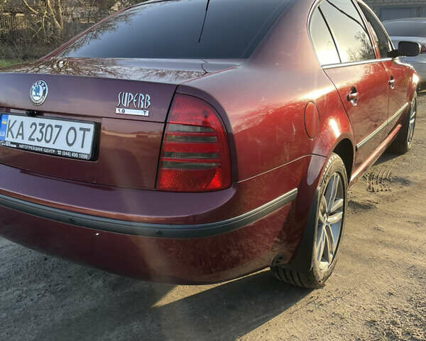 Красный Шкода Суперб, объемом двигателя 1.78 л и пробегом 97 тыс. км за 7500 $, фото 5 на Automoto.ua