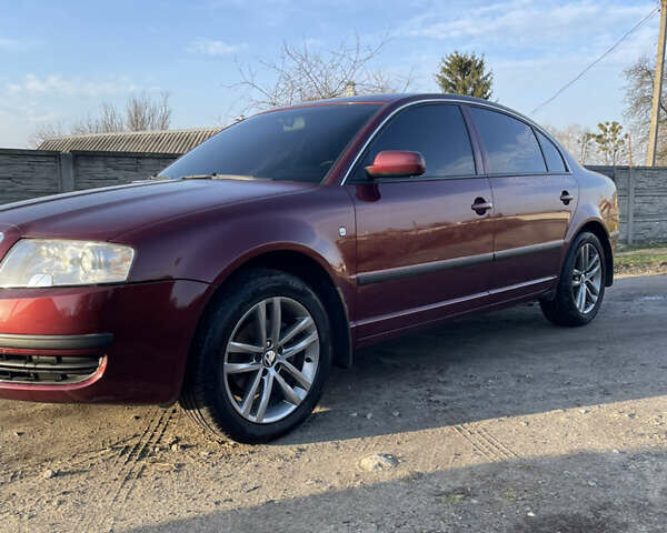 Красный Шкода Суперб, объемом двигателя 1.78 л и пробегом 97 тыс. км за 7500 $, фото 4 на Automoto.ua