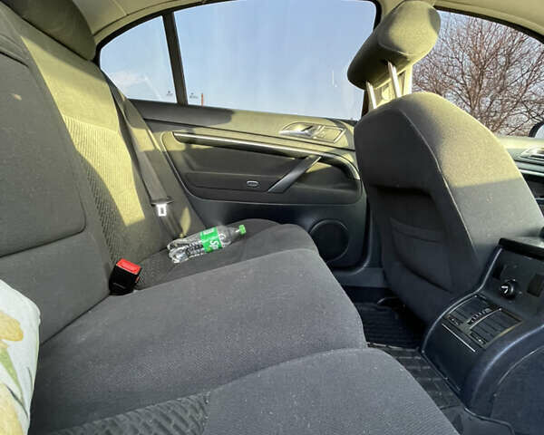 Красный Шкода Суперб, объемом двигателя 1.78 л и пробегом 97 тыс. км за 7500 $, фото 12 на Automoto.ua