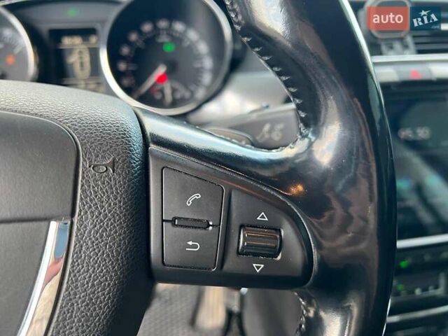 Червоний Шкода Суперб, об'ємом двигуна 2 л та пробігом 275 тис. км за 10190 $, фото 22 на Automoto.ua