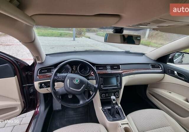 Червоний Шкода Суперб, об'ємом двигуна 1.8 л та пробігом 206 тис. км за 8400 $, фото 15 на Automoto.ua