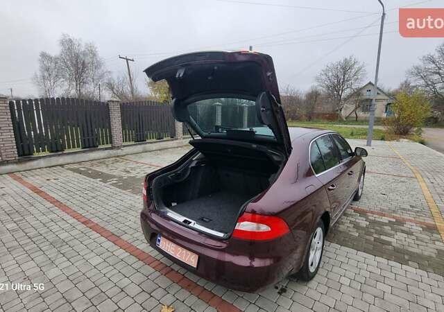 Червоний Шкода Суперб, об'ємом двигуна 1.8 л та пробігом 206 тис. км за 8400 $, фото 17 на Automoto.ua