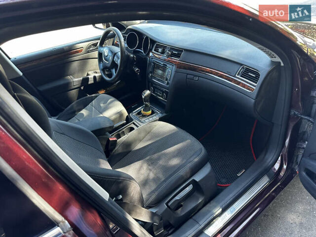 Красный Шкода Суперб, объемом двигателя 1.97 л и пробегом 365 тыс. км за 7700 $, фото 11 на Automoto.ua