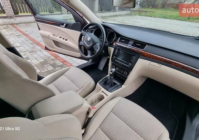 Червоний Шкода Суперб, об'ємом двигуна 1.8 л та пробігом 206 тис. км за 8400 $, фото 21 на Automoto.ua