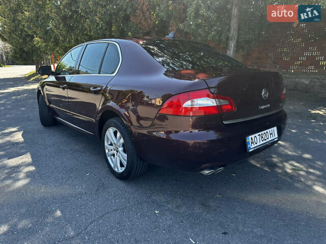 Красный Шкода Суперб, объемом двигателя 1.97 л и пробегом 365 тыс. км за 7700 $, фото 6 на Automoto.ua