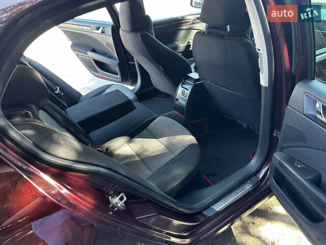 Красный Шкода Суперб, объемом двигателя 1.97 л и пробегом 365 тыс. км за 7700 $, фото 9 на Automoto.ua