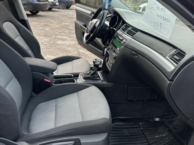 Красный Шкода Суперб, объемом двигателя 1.8 л и пробегом 210 тыс. км за 7500 $, фото 17 на Automoto.ua