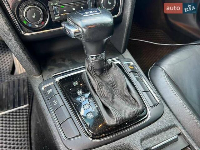 Червоний Шкода Суперб, об'ємом двигуна 2 л та пробігом 275 тис. км за 10190 $, фото 30 на Automoto.ua