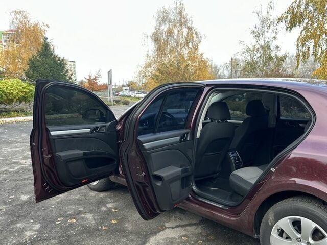 Красный Шкода Суперб, объемом двигателя 1.8 л и пробегом 210 тыс. км за 7500 $, фото 19 на Automoto.ua