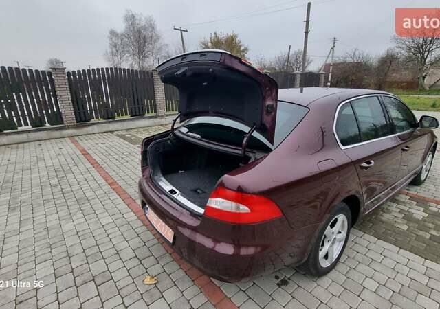 Червоний Шкода Суперб, об'ємом двигуна 1.8 л та пробігом 206 тис. км за 8400 $, фото 19 на Automoto.ua