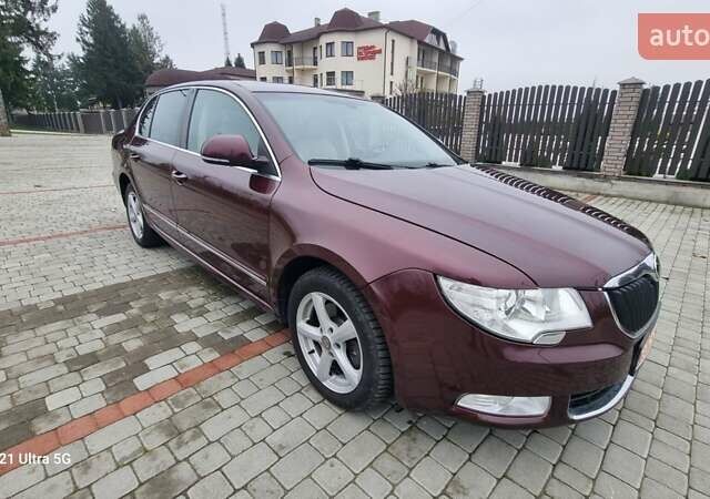 Червоний Шкода Суперб, об'ємом двигуна 1.8 л та пробігом 206 тис. км за 8400 $, фото 10 на Automoto.ua