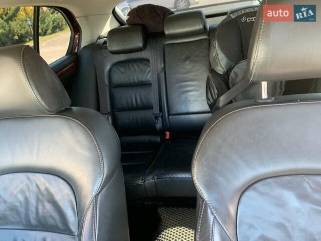 Красный Шкода Суперб, объемом двигателя 2 л и пробегом 251 тыс. км за 9100 $, фото 9 на Automoto.ua