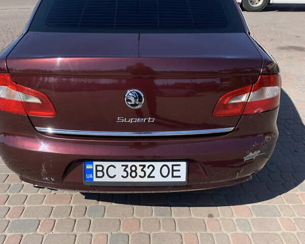 Красный Шкода Суперб, объемом двигателя 2 л и пробегом 251 тыс. км за 9100 $, фото 5 на Automoto.ua