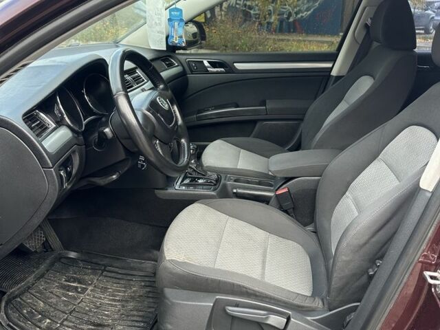 Красный Шкода Суперб, объемом двигателя 1.8 л и пробегом 210 тыс. км за 7500 $, фото 8 на Automoto.ua