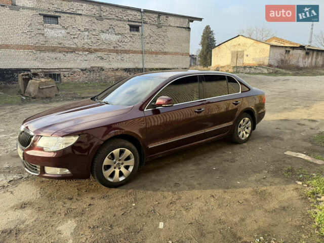 Красный Шкода Суперб, объемом двигателя 1.8 л и пробегом 202 тыс. км за 9500 $, фото 5 на Automoto.ua