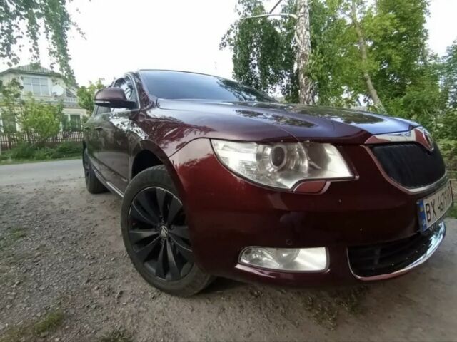 Красный Шкода Суперб, объемом двигателя 1.8 л и пробегом 277 тыс. км за 9500 $, фото 12 на Automoto.ua