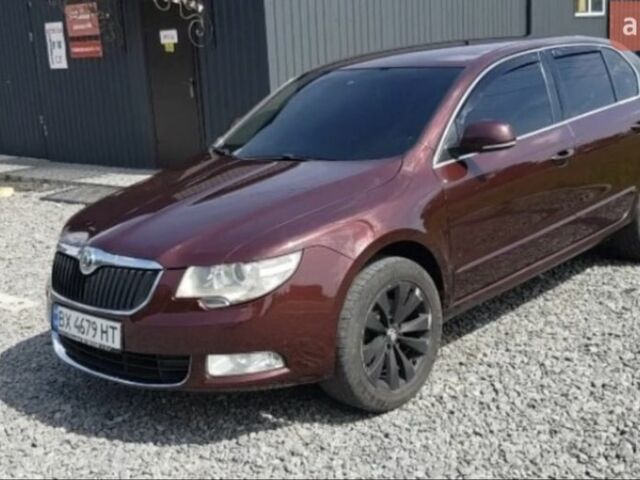 Красный Шкода Суперб, объемом двигателя 1.8 л и пробегом 277 тыс. км за 9500 $, фото 9 на Automoto.ua