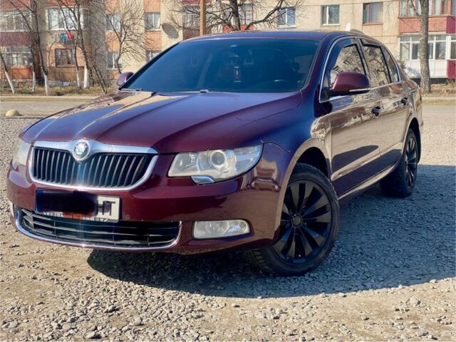 Красный Шкода Суперб, объемом двигателя 1.8 л и пробегом 277 тыс. км за 9500 $, фото 14 на Automoto.ua