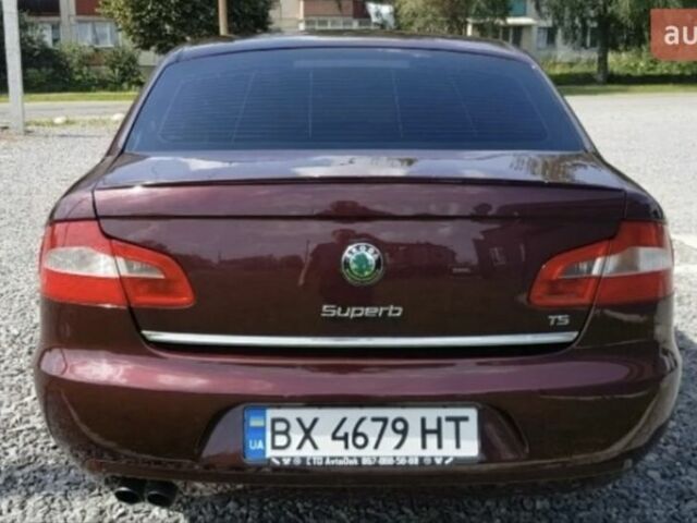 Красный Шкода Суперб, объемом двигателя 1.8 л и пробегом 277 тыс. км за 9500 $, фото 10 на Automoto.ua