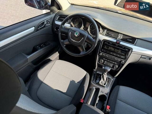 Красный Шкода Суперб, объемом двигателя 1.8 л и пробегом 183 тыс. км за 8800 $, фото 28 на Automoto.ua