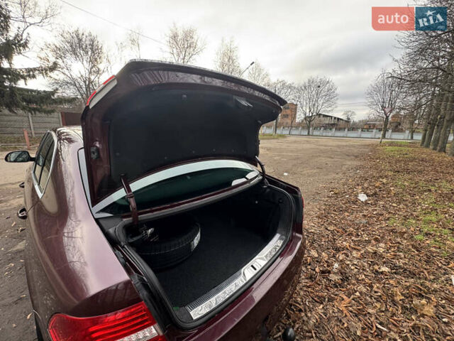 Червоний Шкода Суперб, об'ємом двигуна 1.97 л та пробігом 292 тис. км за 7999 $, фото 10 на Automoto.ua