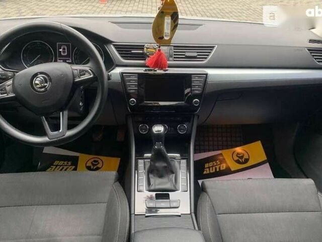 Шкода Суперб, об'ємом двигуна 2 л та пробігом 259 тис. км за 16300 $, фото 11 на Automoto.ua