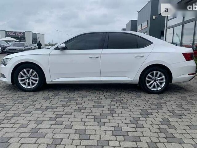 Шкода Суперб, об'ємом двигуна 2 л та пробігом 259 тис. км за 16300 $, фото 5 на Automoto.ua