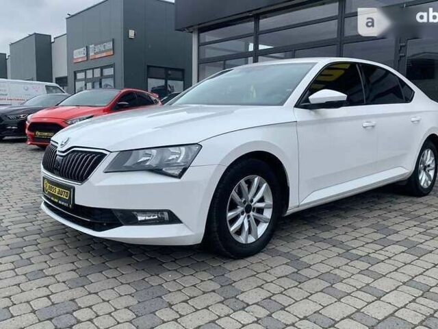 Шкода Суперб, об'ємом двигуна 2 л та пробігом 259 тис. км за 16300 $, фото 6 на Automoto.ua