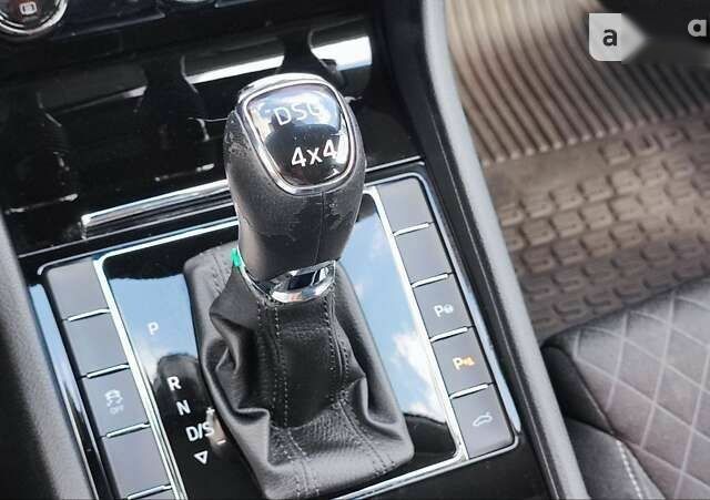 Шкода Суперб, об'ємом двигуна 2 л та пробігом 245 тис. км за 26500 $, фото 27 на Automoto.ua