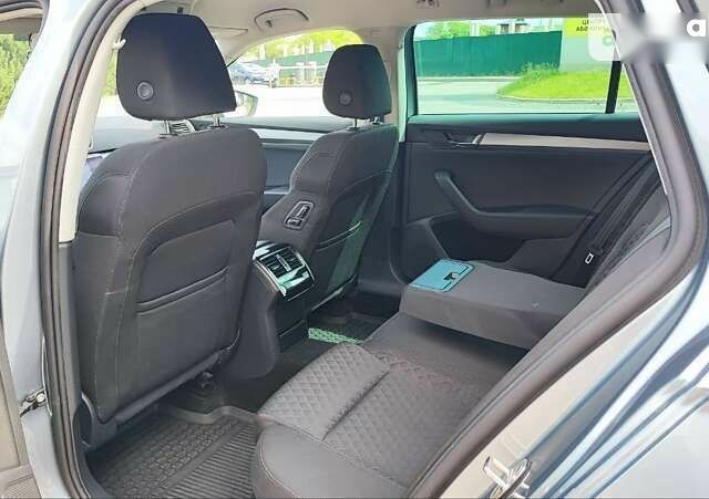 Шкода Суперб, об'ємом двигуна 2 л та пробігом 245 тис. км за 26500 $, фото 17 на Automoto.ua