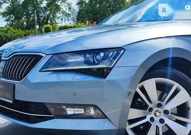 Шкода Суперб, об'ємом двигуна 2 л та пробігом 245 тис. км за 26500 $, фото 2 на Automoto.ua