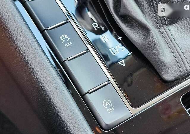 Шкода Суперб, об'ємом двигуна 2 л та пробігом 245 тис. км за 26500 $, фото 25 на Automoto.ua
