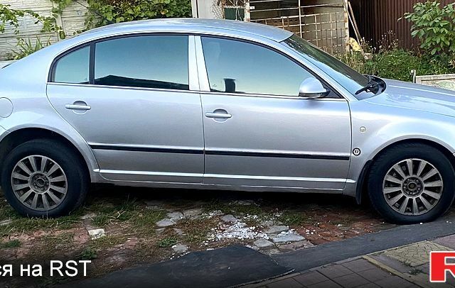 Шкода Суперб, объемом двигателя 2.5 л и пробегом 300 тыс. км за 3500 $, фото 2 на Automoto.ua