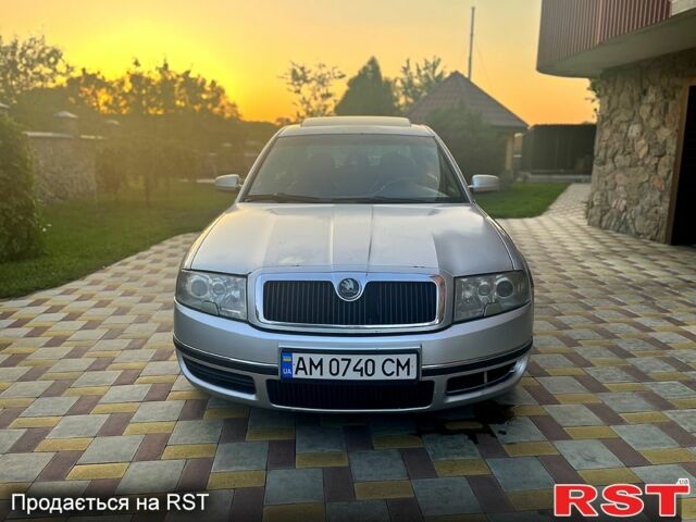 Шкода Суперб, объемом двигателя 1.9 л и пробегом 300 тыс. км за 3750 $, фото 4 на Automoto.ua