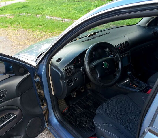 Шкода Суперб, объемом двигателя 1.8 л и пробегом 298 тыс. км за 4400 $, фото 3 на Automoto.ua