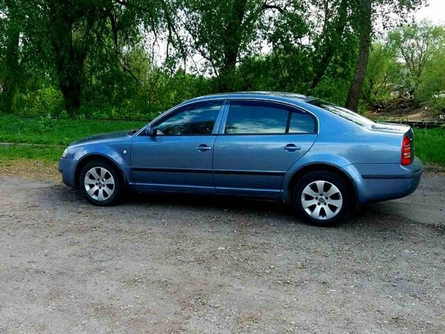 Шкода Суперб, объемом двигателя 1.8 л и пробегом 298 тыс. км за 4400 $, фото 1 на Automoto.ua