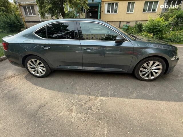Шкода Суперб, объемом двигателя 0 л и пробегом 195 тыс. км за 20000 $, фото 3 на Automoto.ua