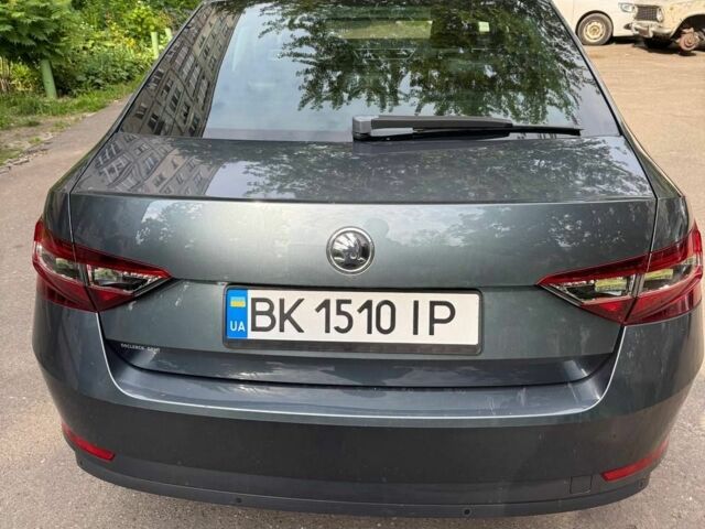 Шкода Суперб, объемом двигателя 0 л и пробегом 195 тыс. км за 20000 $, фото 5 на Automoto.ua