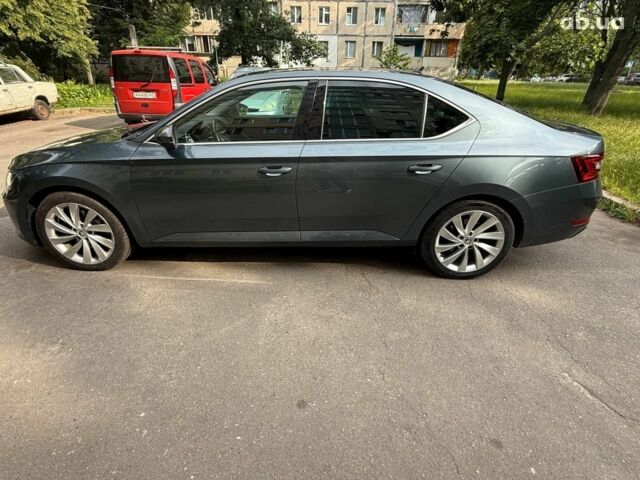Шкода Суперб, объемом двигателя 0 л и пробегом 195 тыс. км за 20000 $, фото 4 на Automoto.ua