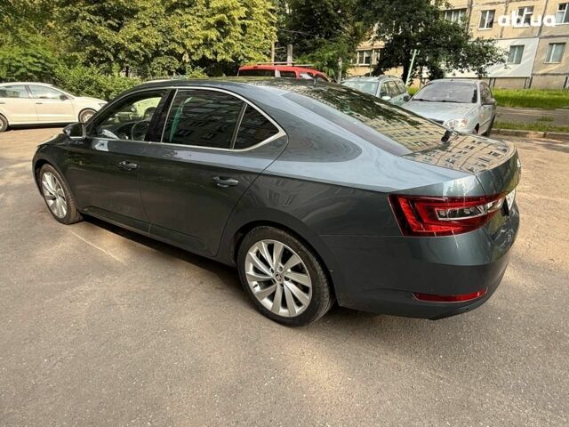 Шкода Суперб, объемом двигателя 0 л и пробегом 195 тыс. км за 20000 $, фото 7 на Automoto.ua