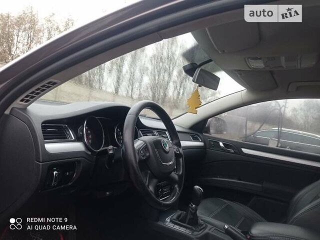 Шкода Суперб, об'ємом двигуна 2 л та пробігом 315 тис. км за 9800 $, фото 8 на Automoto.ua