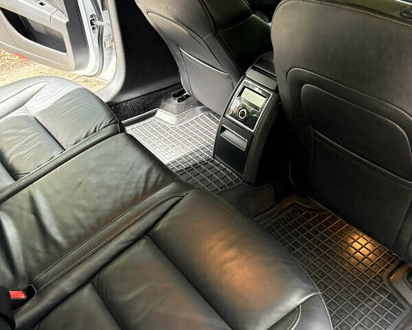 Шкода Суперб, объемом двигателя 2 л и пробегом 270 тыс. км за 7700 $, фото 5 на Automoto.ua