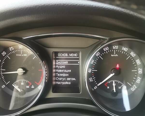 Шкода Суперб, об'ємом двигуна 1.6 л та пробігом 275 тис. км за 9800 $, фото 12 на Automoto.ua
