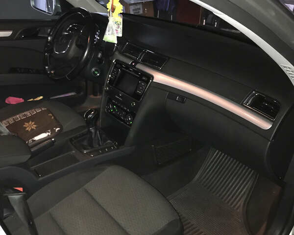 Шкода Суперб, объемом двигателя 0 л и пробегом 219 тыс. км за 10700 $, фото 11 на Automoto.ua