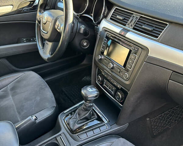 Шкода Суперб, объемом двигателя 2 л и пробегом 272 тыс. км за 9500 $, фото 21 на Automoto.ua